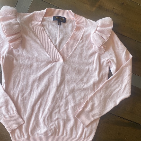 Truth by Republic pink‎ ruffle shoulder v neck knit sweater small pink powder - Picture 6 of 6